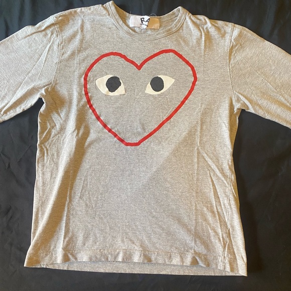 Comme des Garcons Play Grey Longsleeve Tee - Picture 2 of 5